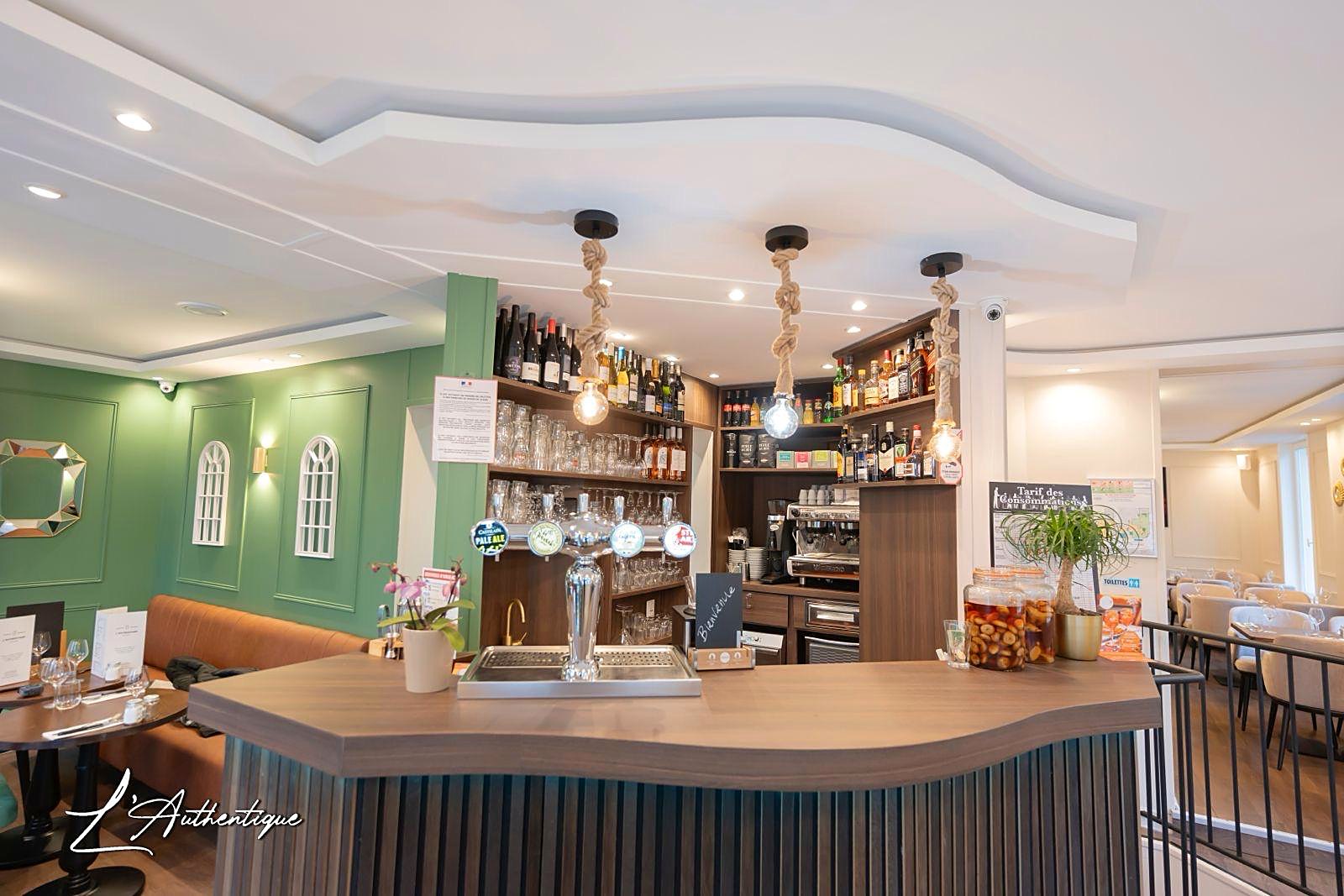 Le bar du restaurant